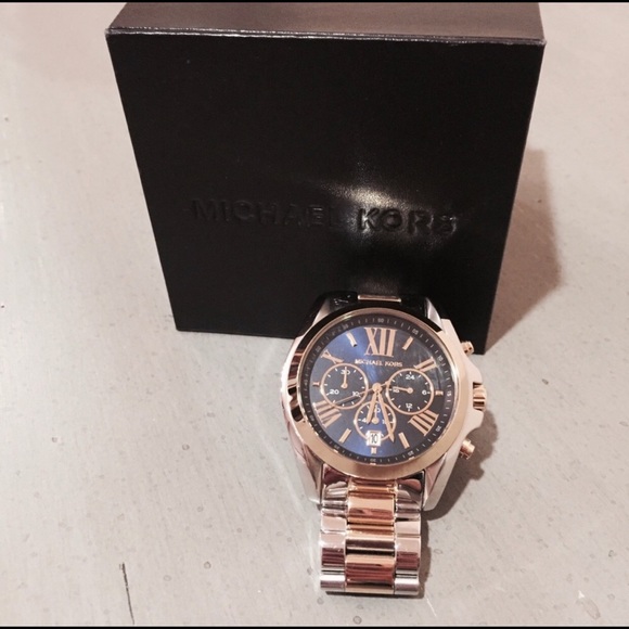 Michael Kors Accessories - MICHAEL KORS SILVER-ROSE GOLD TONE WATCH